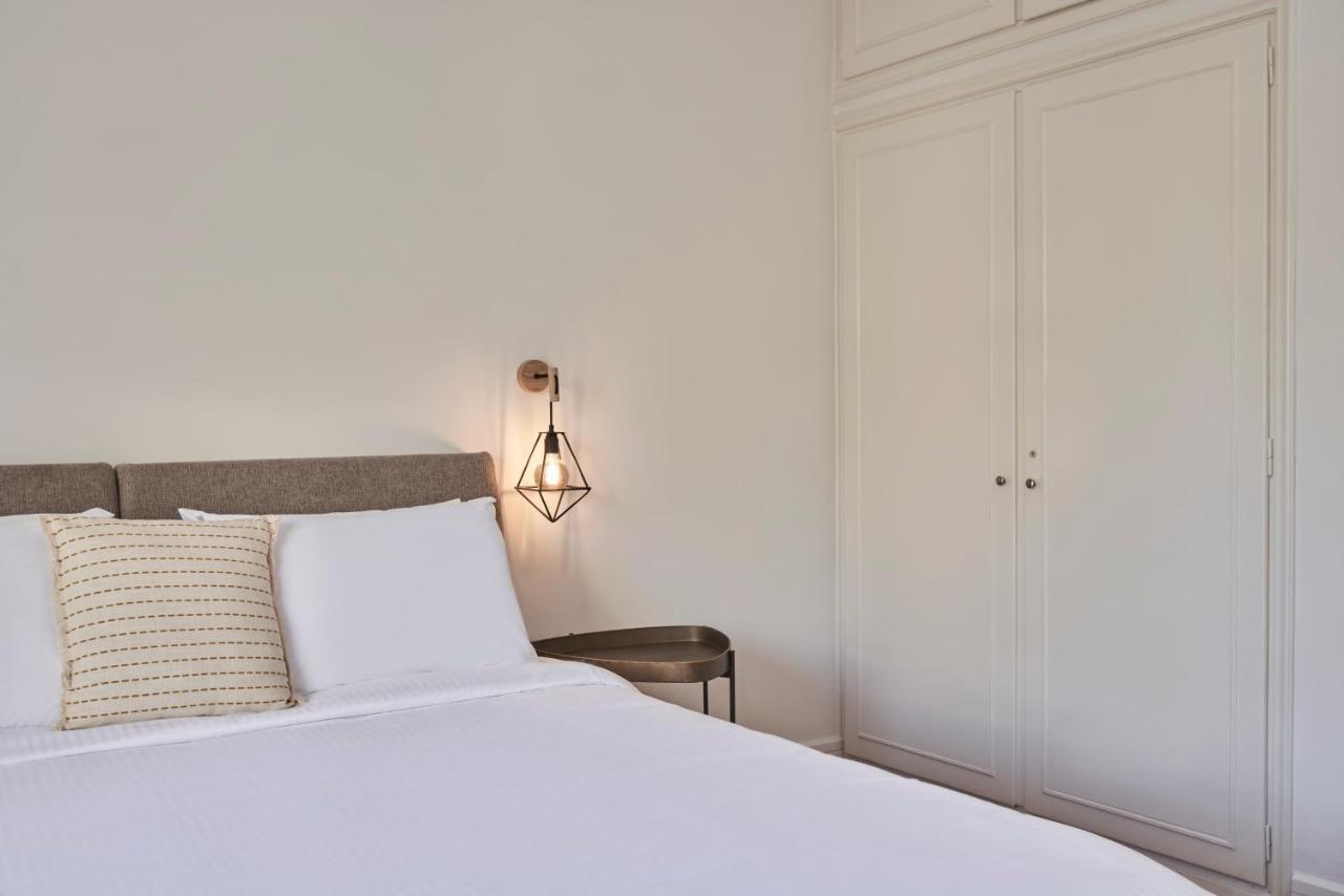 Chic N Bright 3Bd Apt With Hilton View Atenas Exterior foto