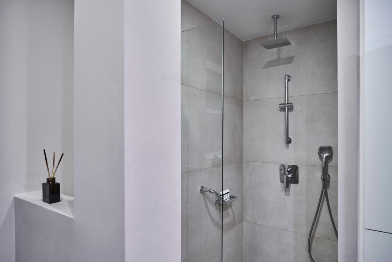 Chic N Bright 3Bd Apt With Hilton View Atenas Exterior foto
