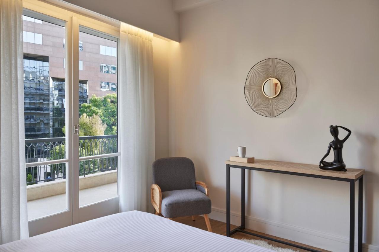 Chic N Bright 3Bd Apt With Hilton View Atenas Exterior foto